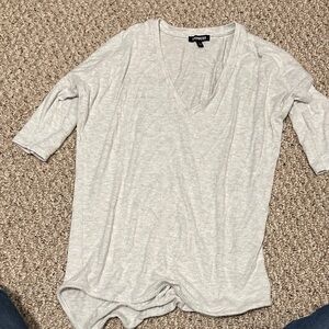 Express Women's Light Gray V-Neck Long Sleeve Top